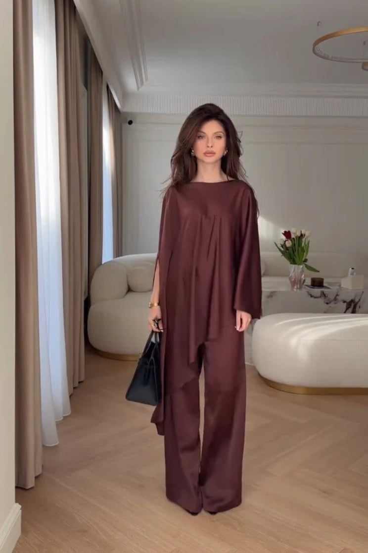 Set ng Maluwang na Pantalon na may Cape Sleeve