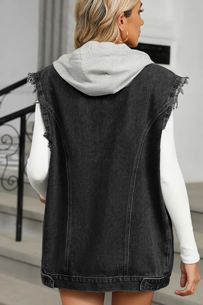 Gewassen loszittend denimvest met capuchon