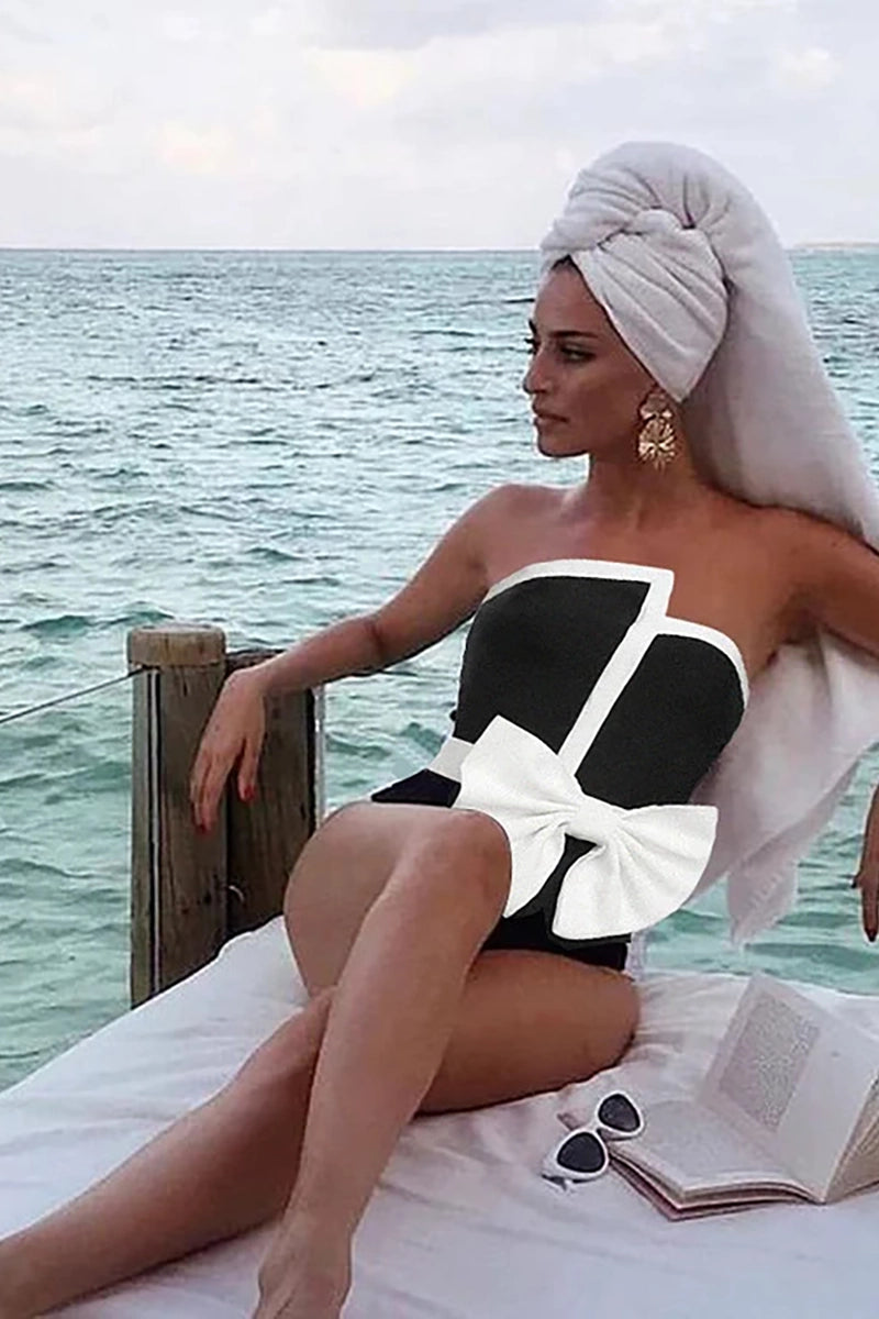 Bandeau badpak met kleurvlakken en strik