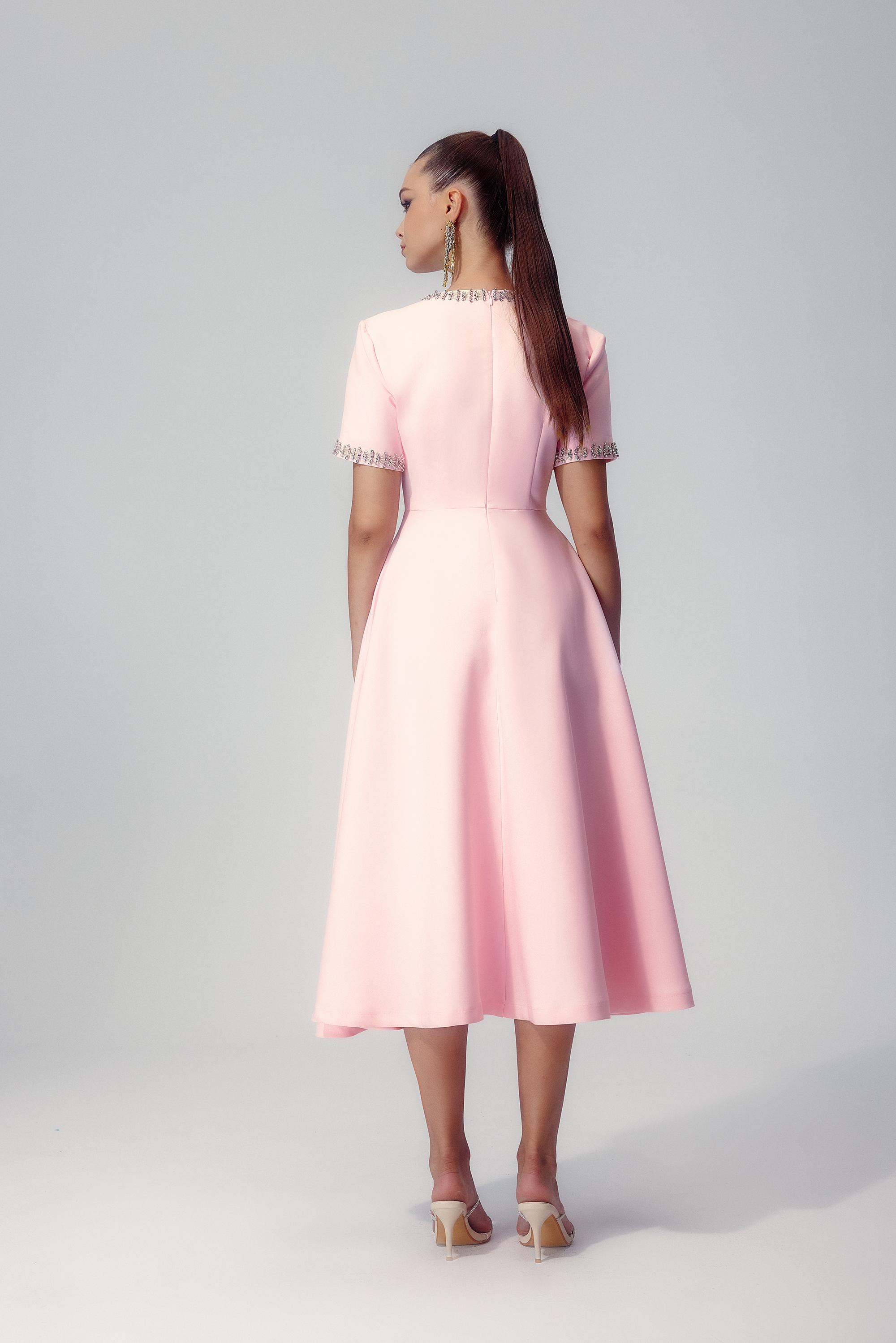 Zoe Bowknot midi-jurk met kristalversiering