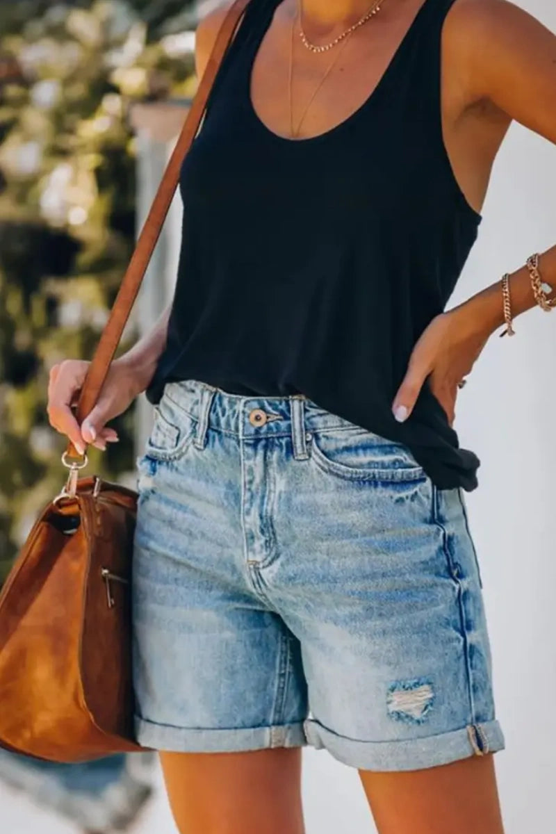Nieuwe Stijlvolle Versleten Denim Shorts