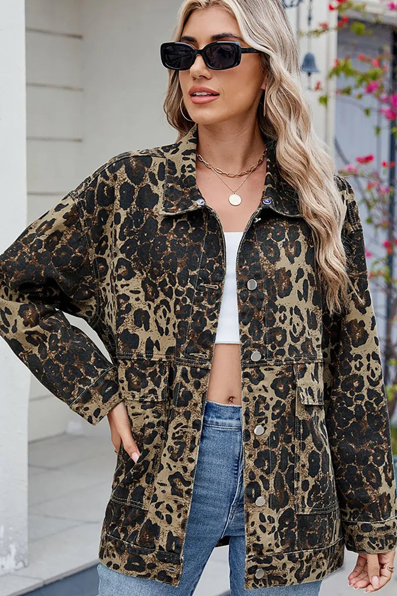 Lente Loszittend Denim Jack met Luipaardprint