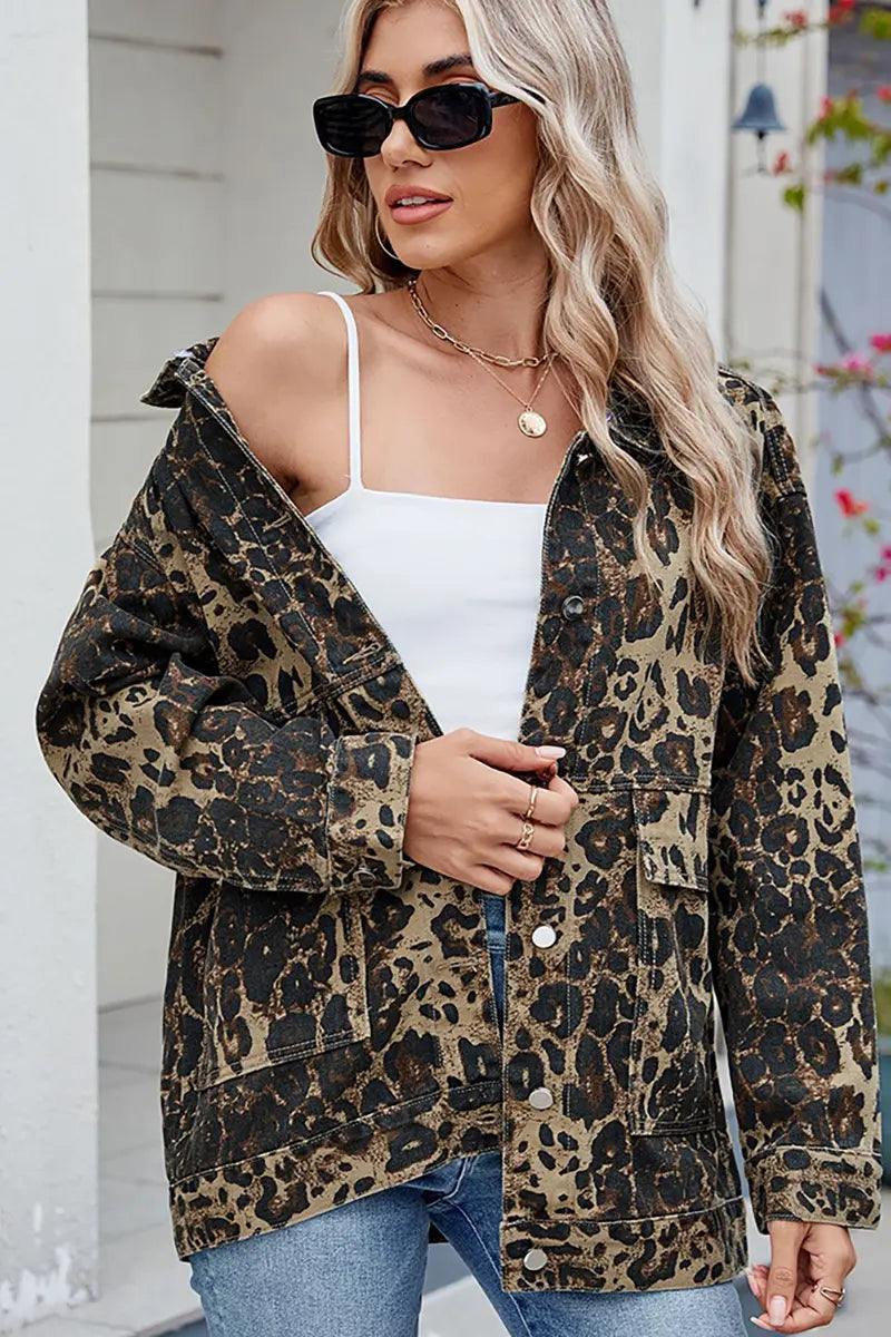 Lente Loszittend Denim Jack met Luipaardprint