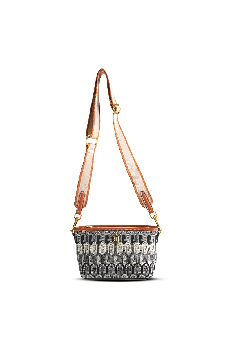 Street Style G-Jacquard Shoulder Bag