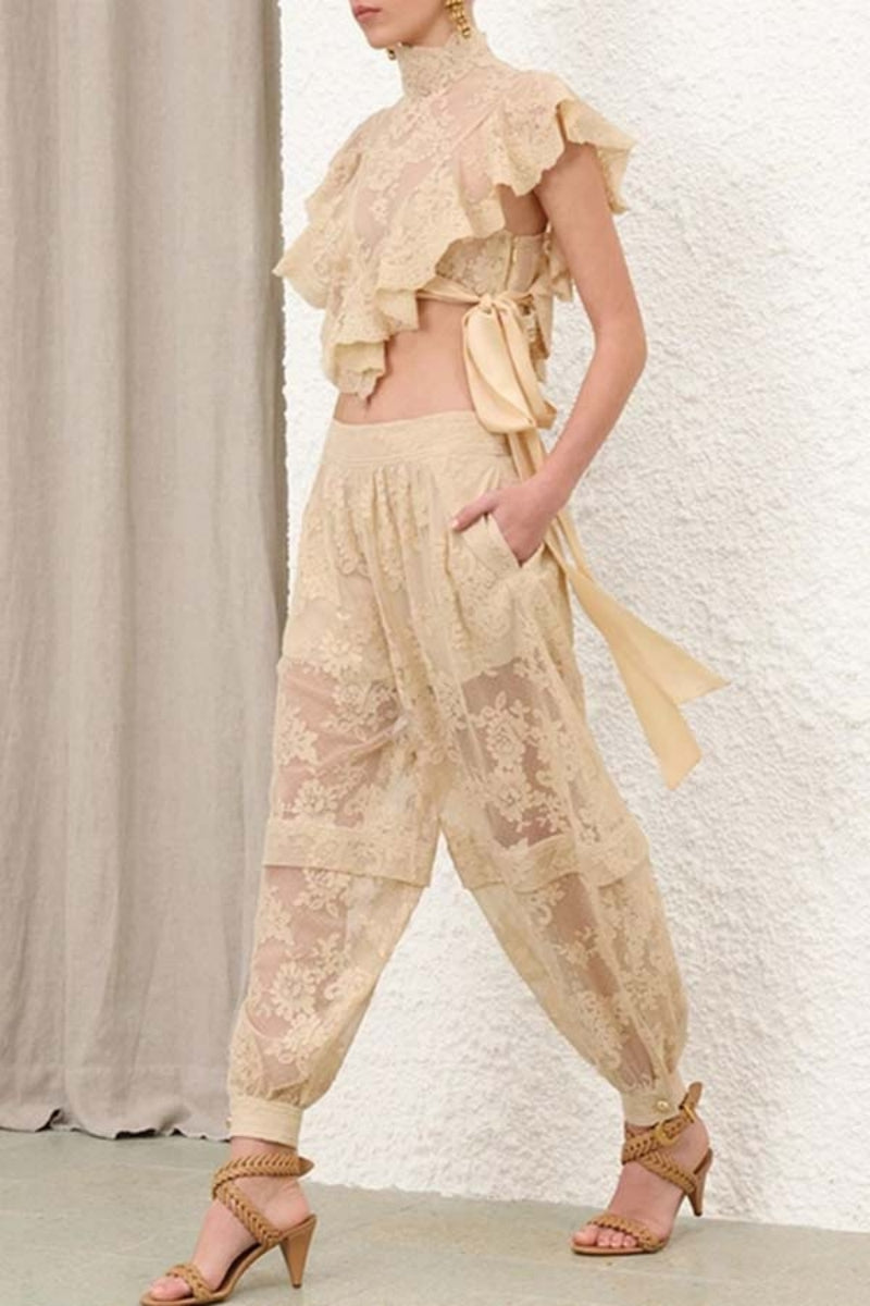 Lightness Streamer Lace Crop Top