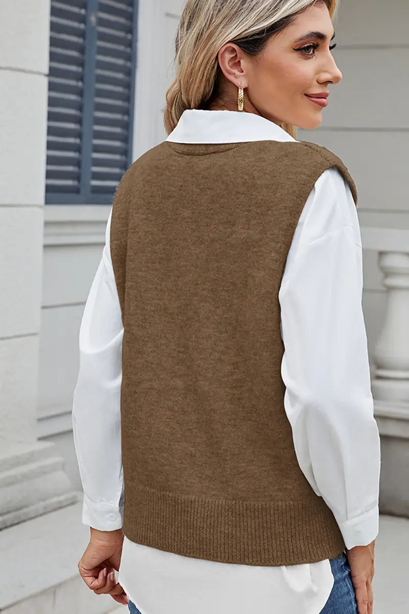Trendy gebreid vest met knopen