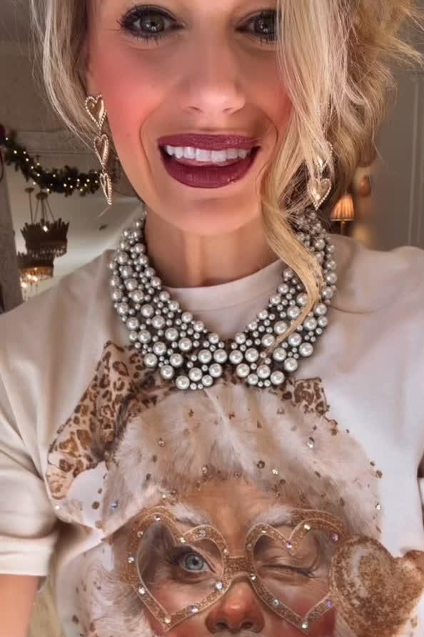 White Statement Collar Necklace