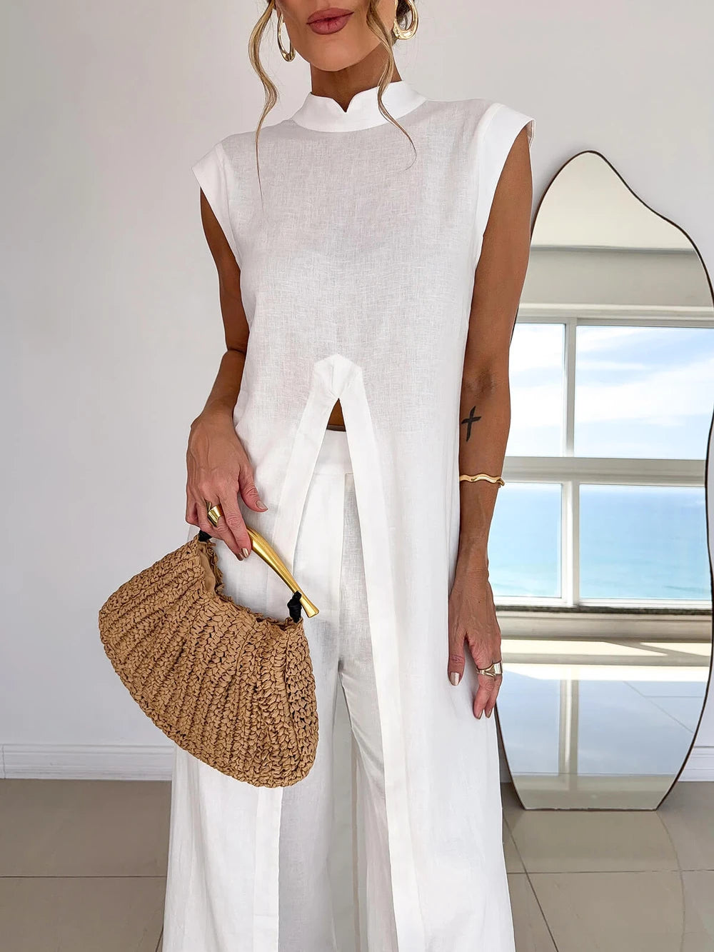 Minimal Off White Pants Set