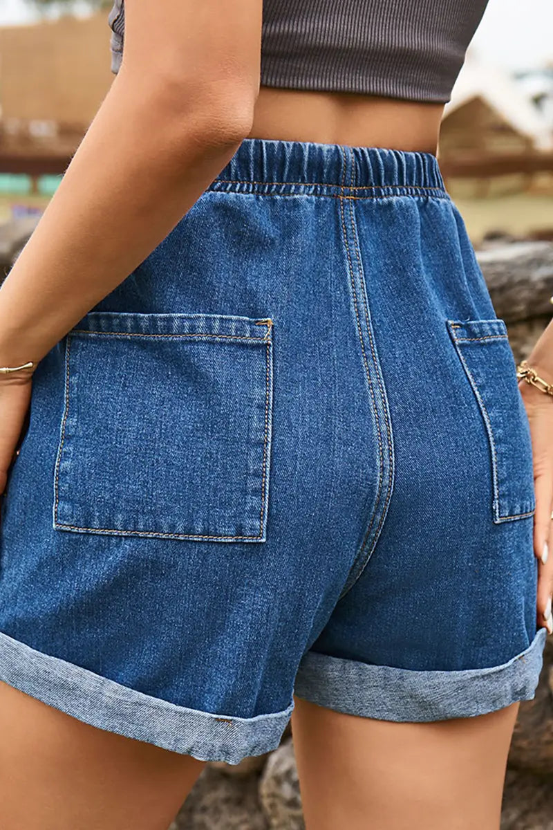 Denim shorts met opgerolde zoom en tailleband met strik