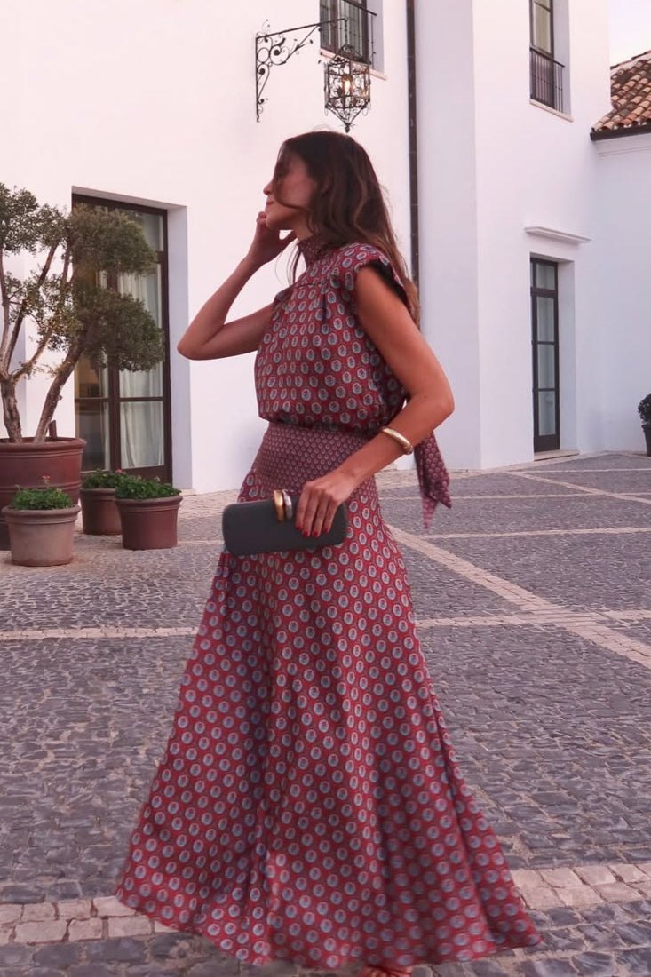Retro Print Scarf Neck Top & Flowing Maxi Skirt Two-Piece Set
