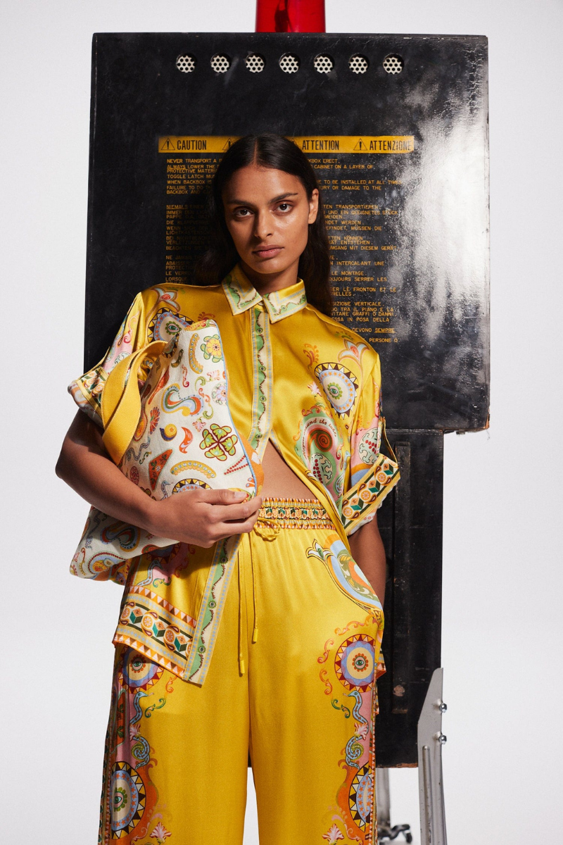 SOPHISTICATED SATIN UNIQUE CASHEW FLOWER PRINT BUTTON OVERSIZED TWO-PIECES SET