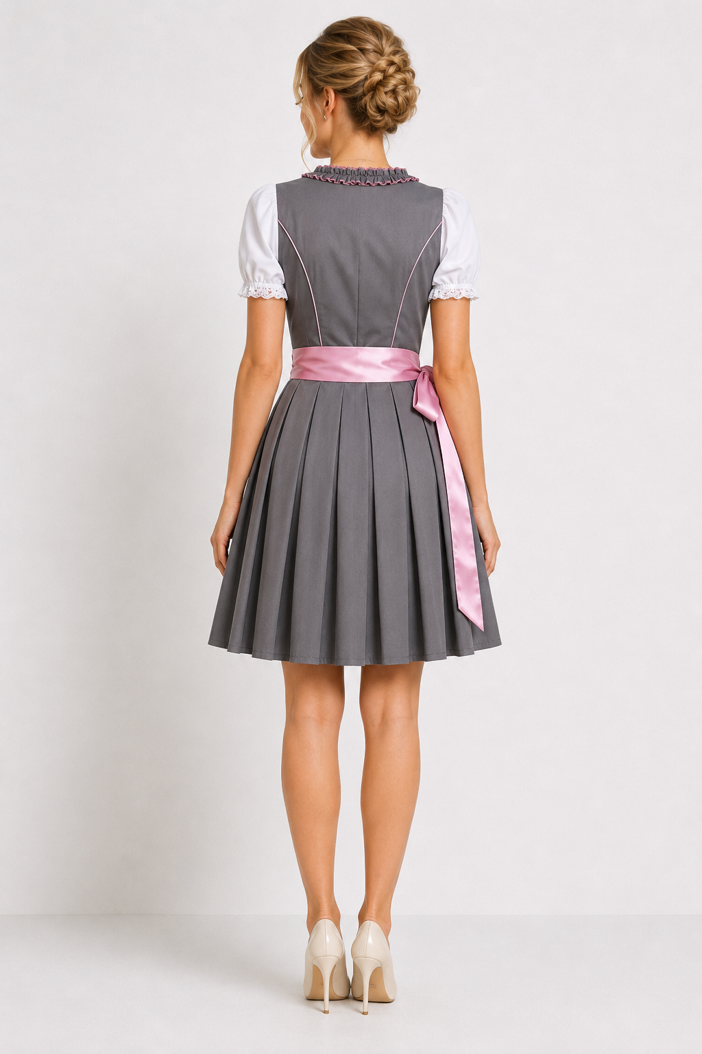 Vestito Mini Dirndl con Grembiule Ricamato
