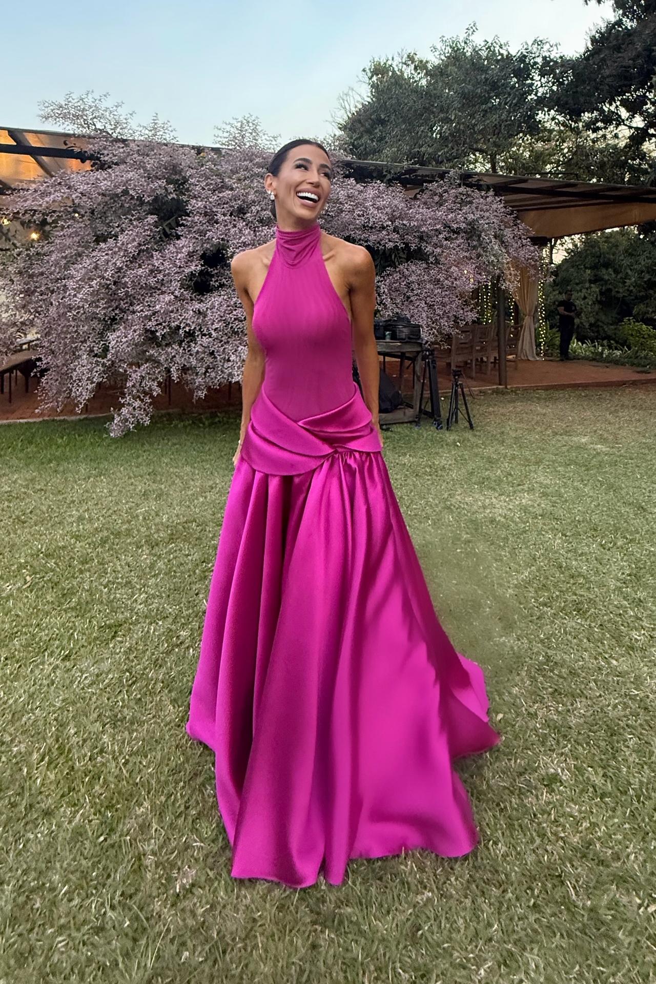 Elegant Backless Halter Neck Evening Gown