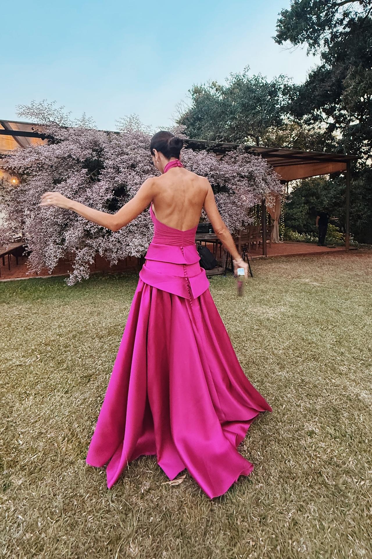 Elegant Backless Halter Neck Evening Gown