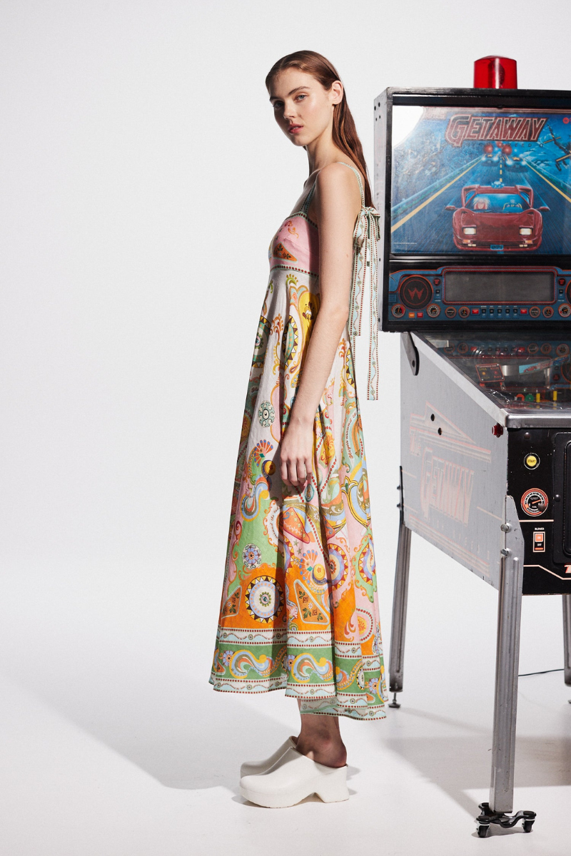 CAMISOLE UNIQUE HOLIDAY PRINT MIDI DRESS