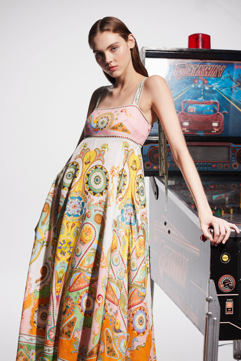 CAMISOLE UNIQUE HOLIDAY PRINT MIDI DRESS
