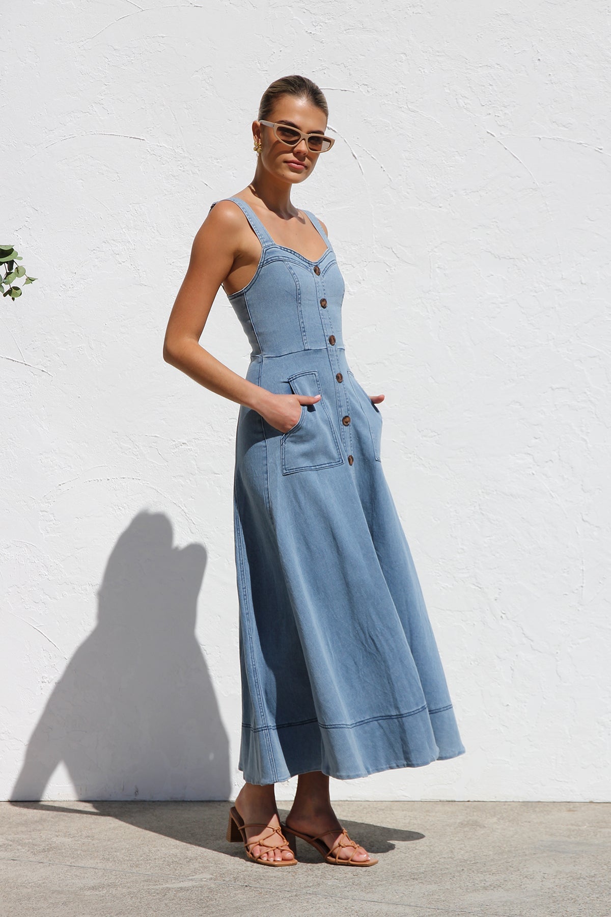 DENIM SUSPENDER CASUAL BUTTON MIDI DRESS-Blue