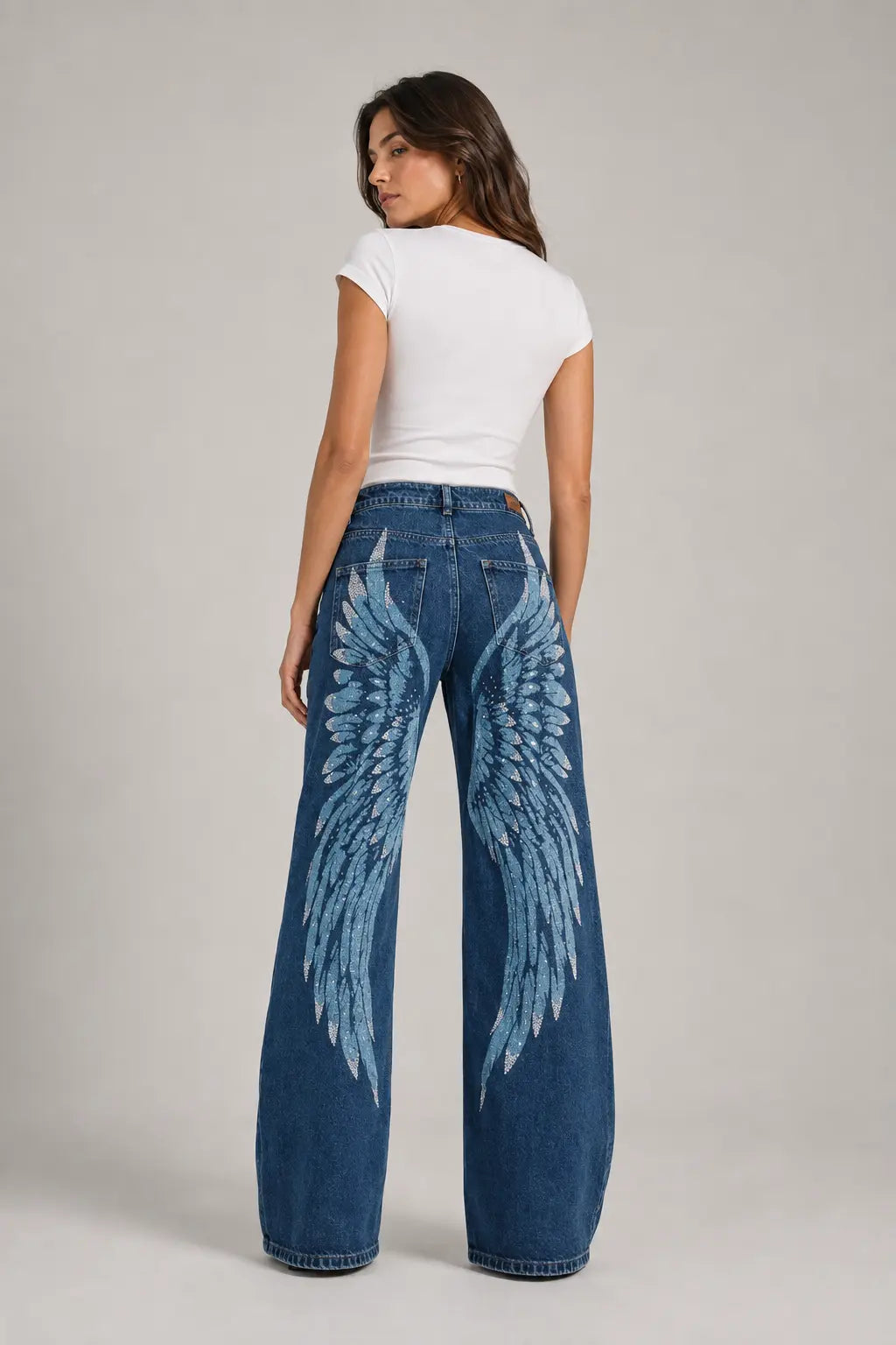 Wide-Leg-Jeans mit Flügeldetail