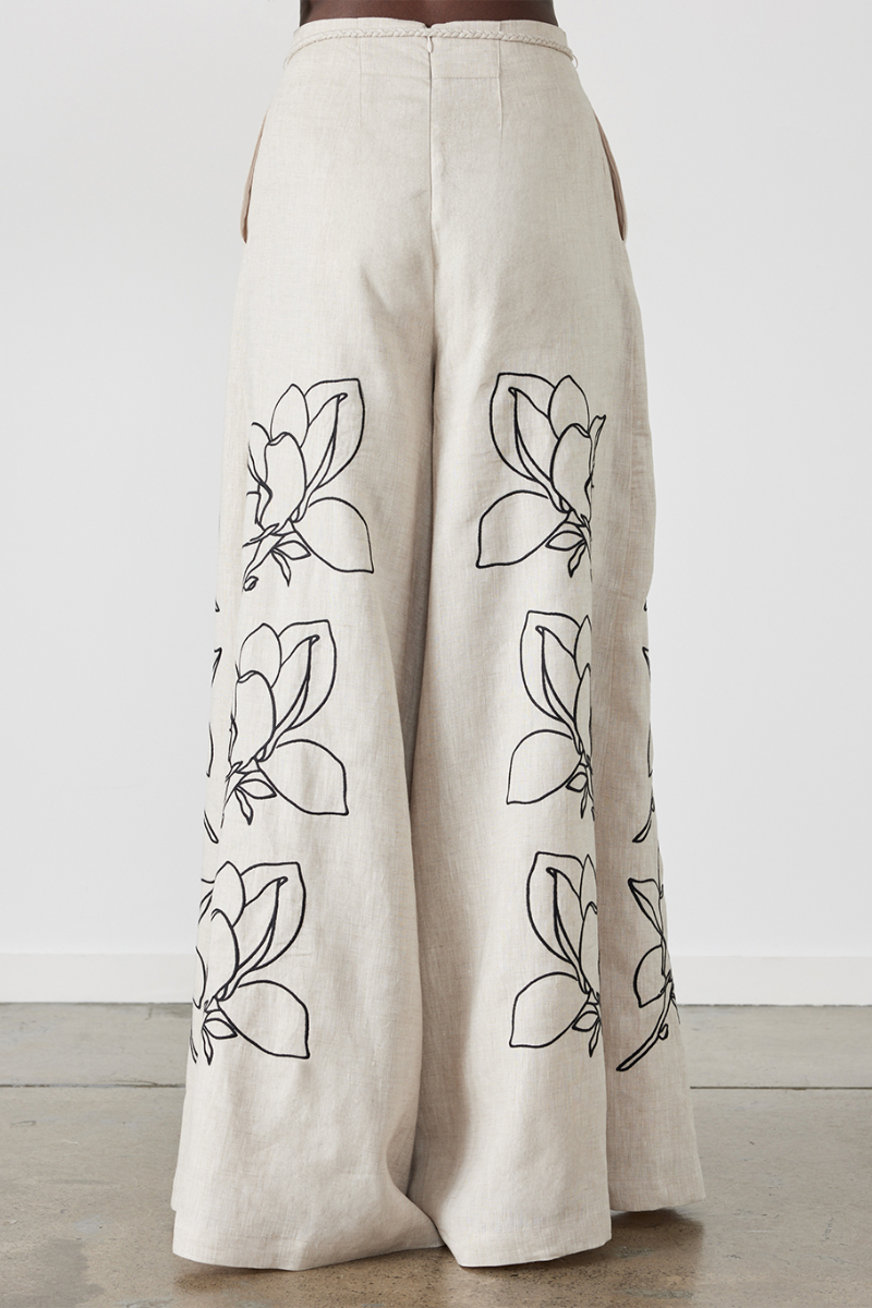 CASUAL LINEN FLORAL SUIT