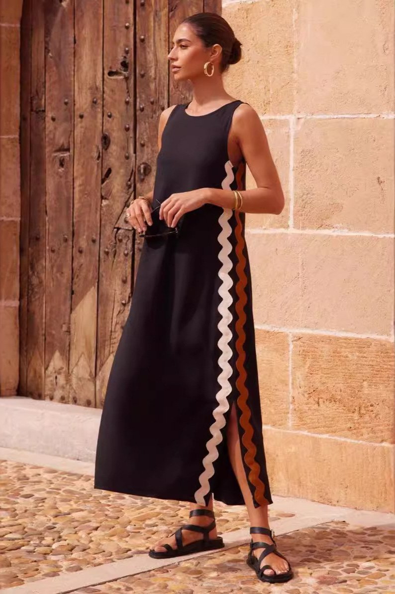 Side Wave Stripes Embellished Side Slit Loose Dress