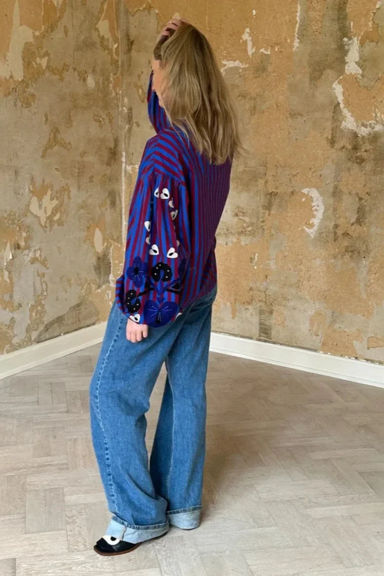Vintage carrousel blouse