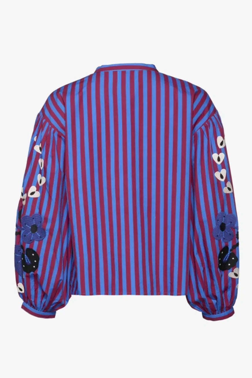 Vintage carrousel blouse