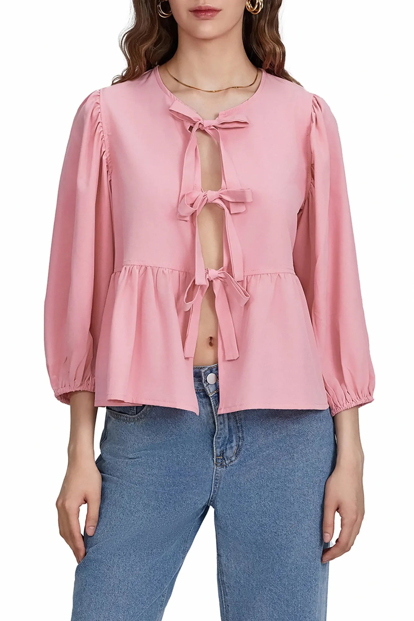 Blouse met pofmouwen, peplum en strik