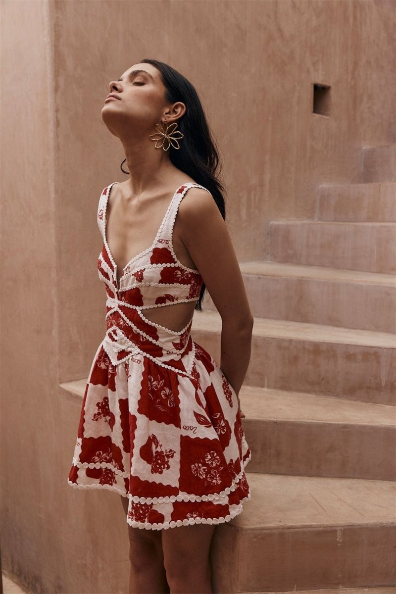 FLORAL DECORATIVE UNIQUE PRINT V-NECK HOLLOW A-LINE MINI DRESS