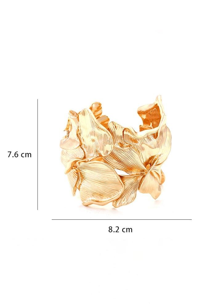 Armband met metalen gestructureerde bloemen