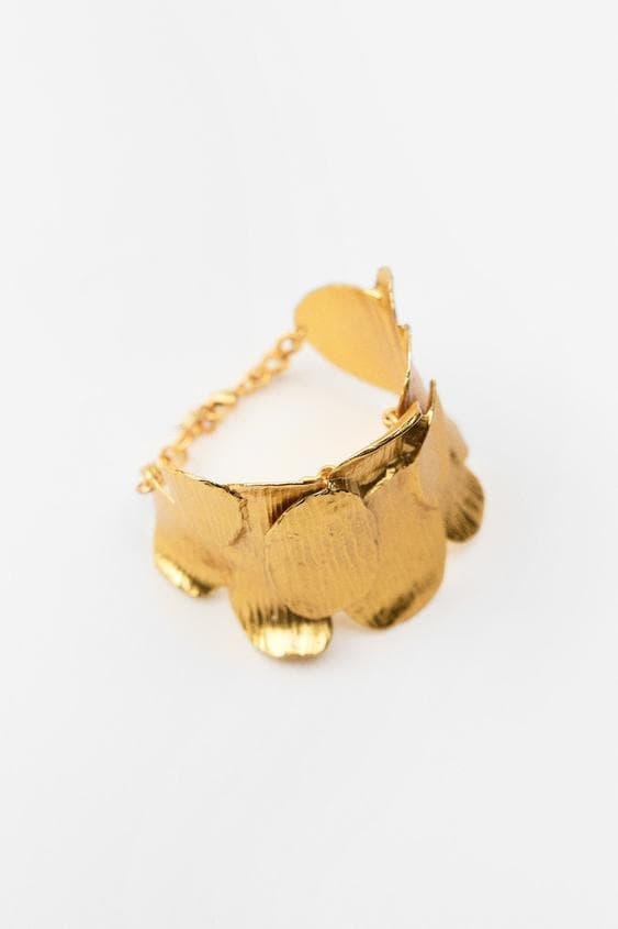 Pulsera de pétalos de metal retro