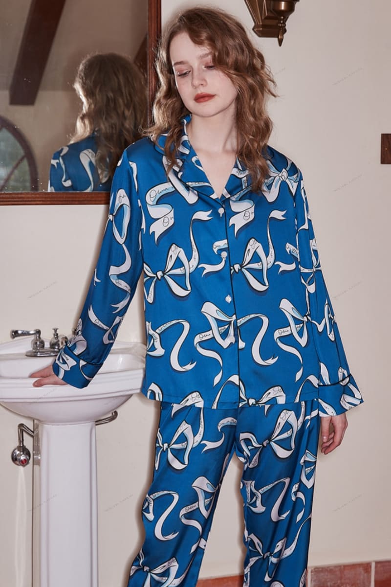 Bow Pattern Ice Silk Pajama Set