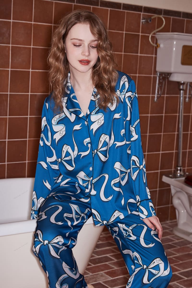 Bow Pattern Ice Silk Pajama Set