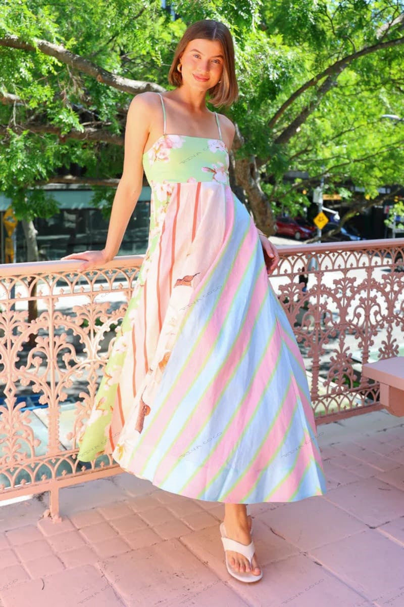 Graffiti Print Sleeveless A-Line Maxi Dress