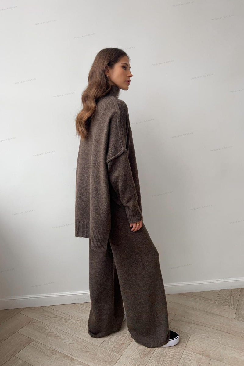 Coltrui met split, losse gebreide broek set