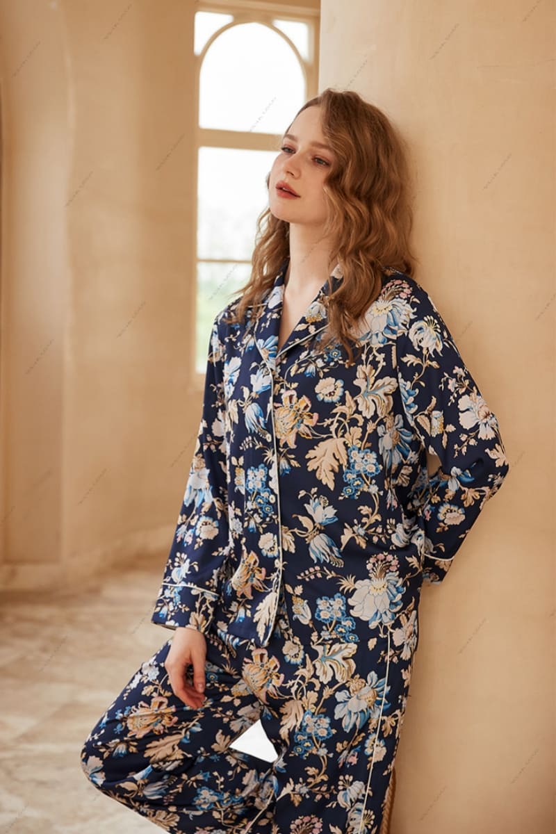 Begonia Flower Print Long-Sleeve Pajama Loungewear Set