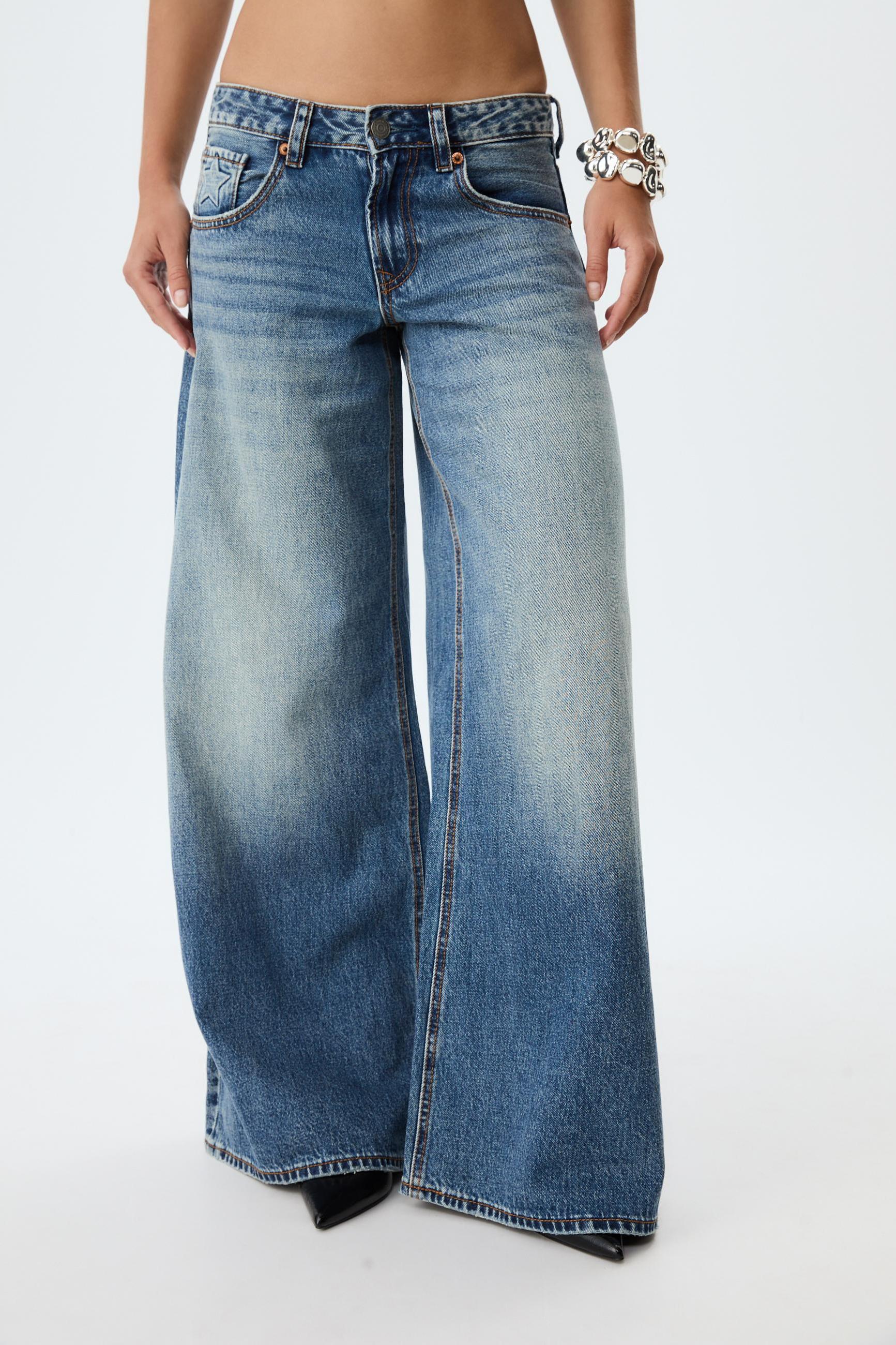 Star Pocket Wide Jeans