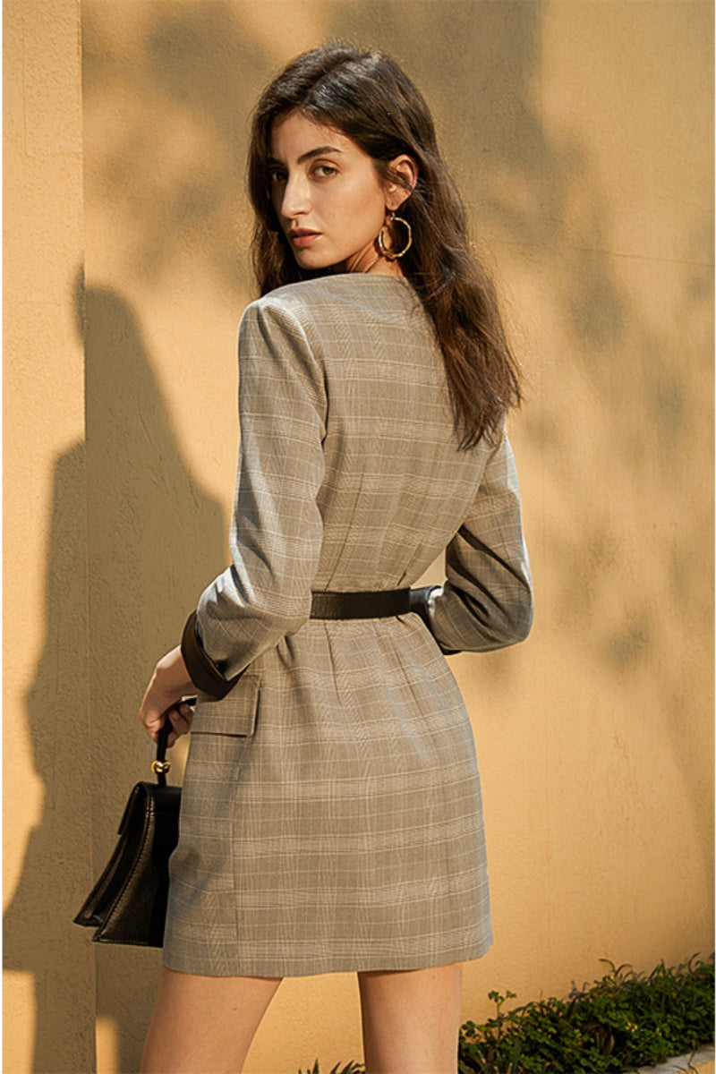 Mellanlång klänning (kopiera)