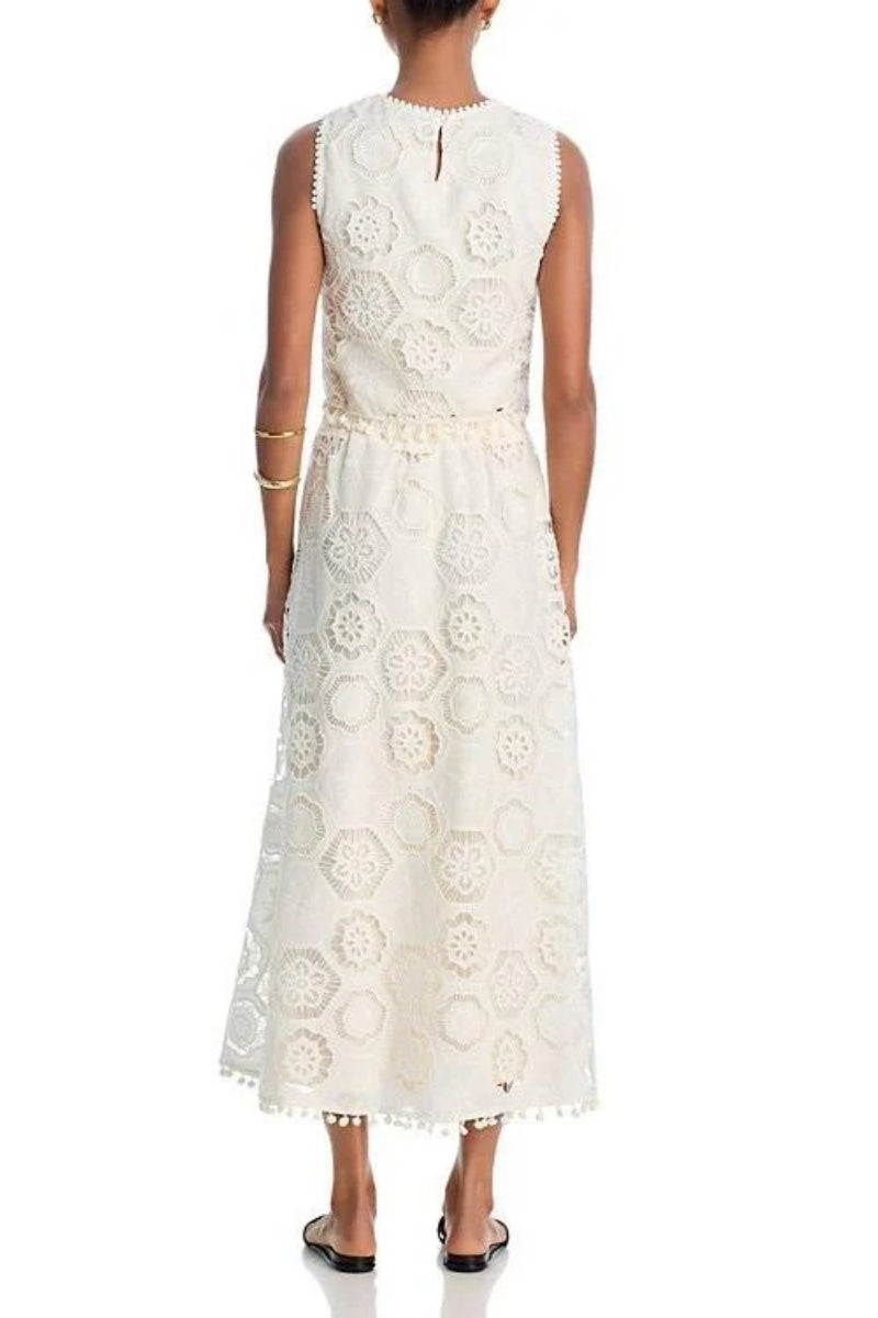 Conjunto de Top em Renda Bordada Mignon e Saia Maxi
