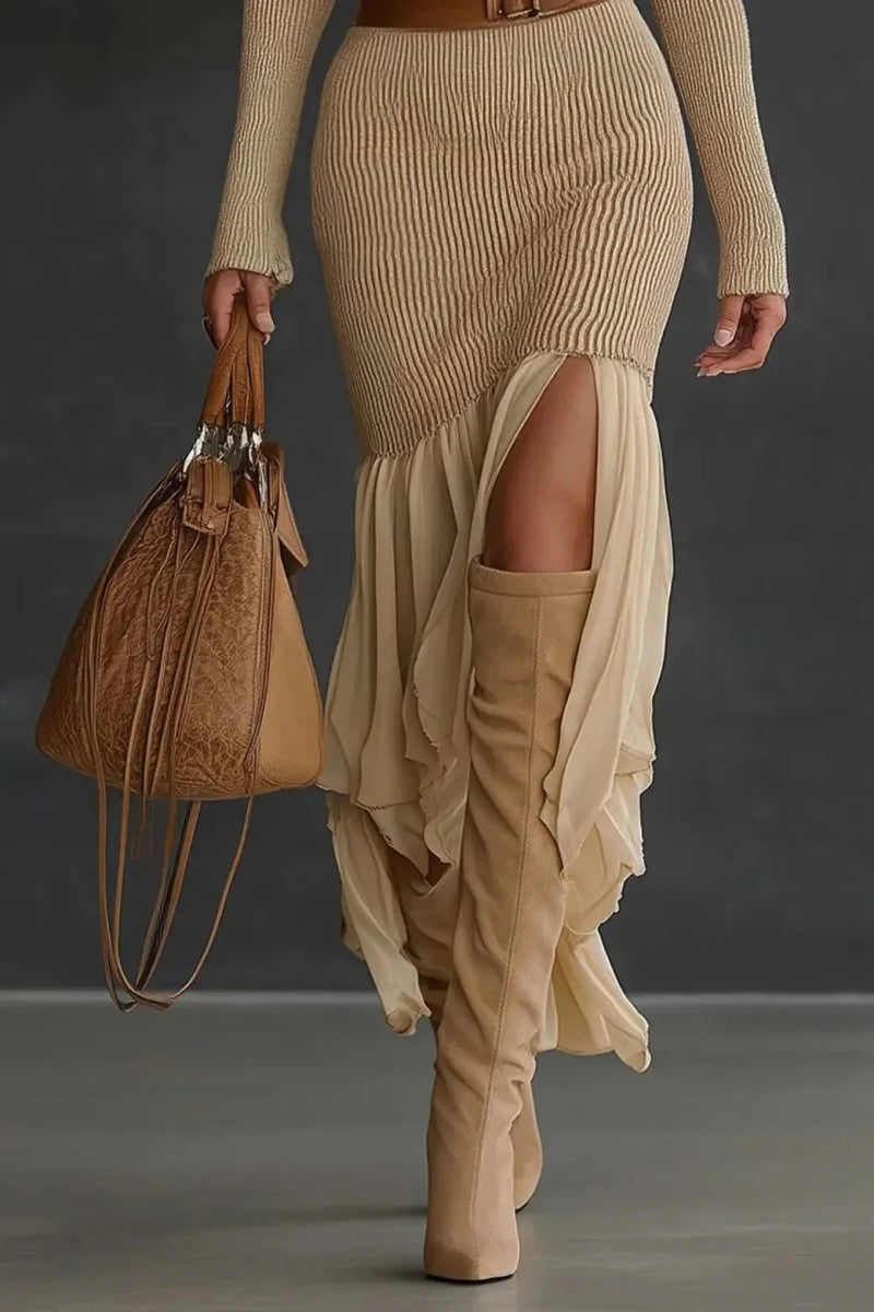 Elegant Turtleneck Knit Dress