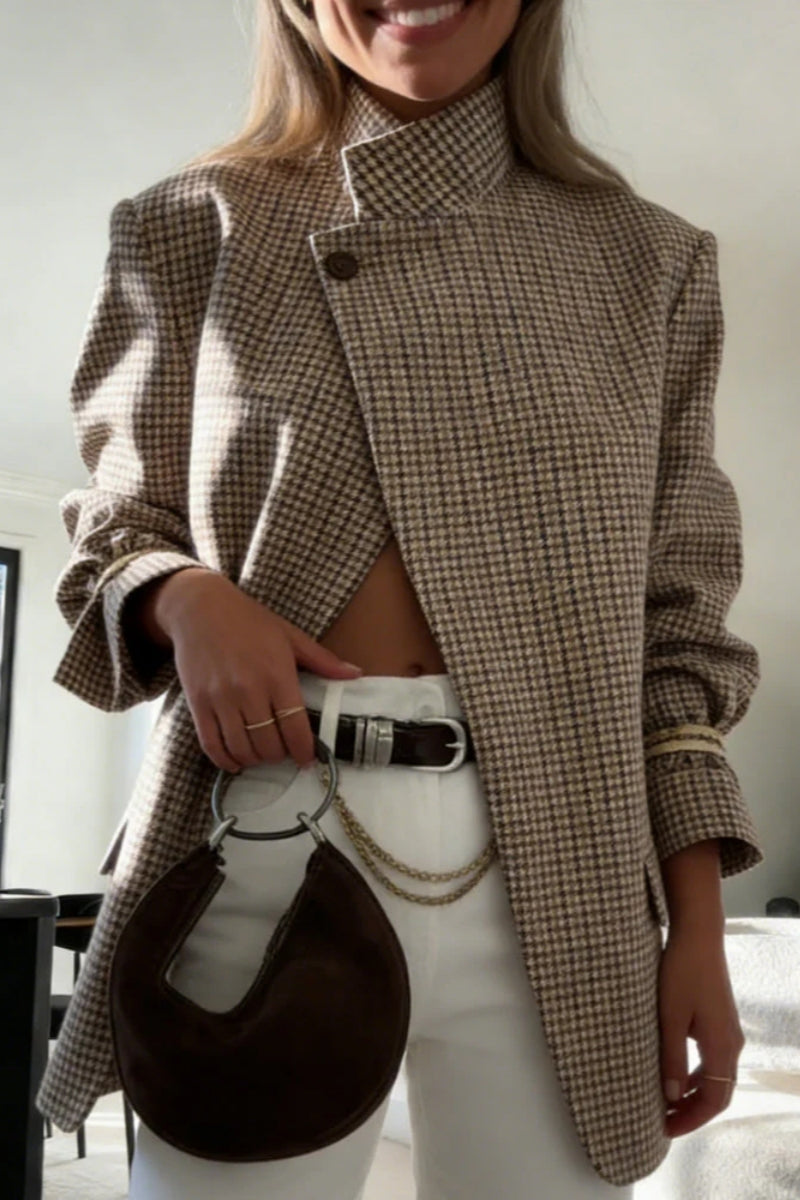 Vintage Plaid Structured Blazer