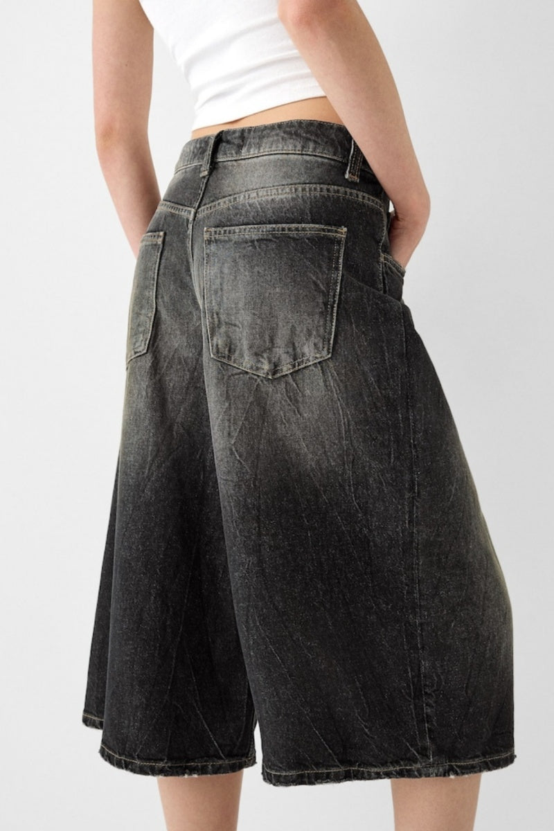 Low-Waisted Seven-Point jeans