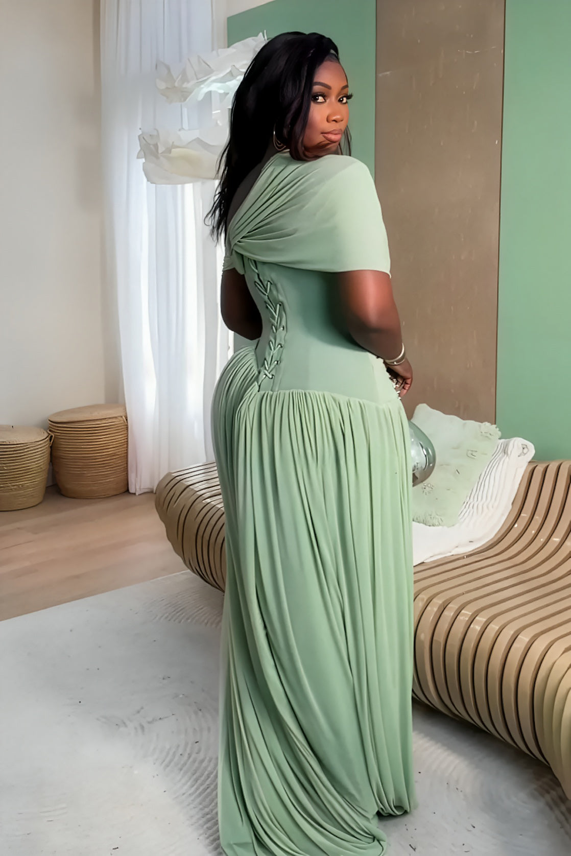 Rochie maxi plisată verde mentă