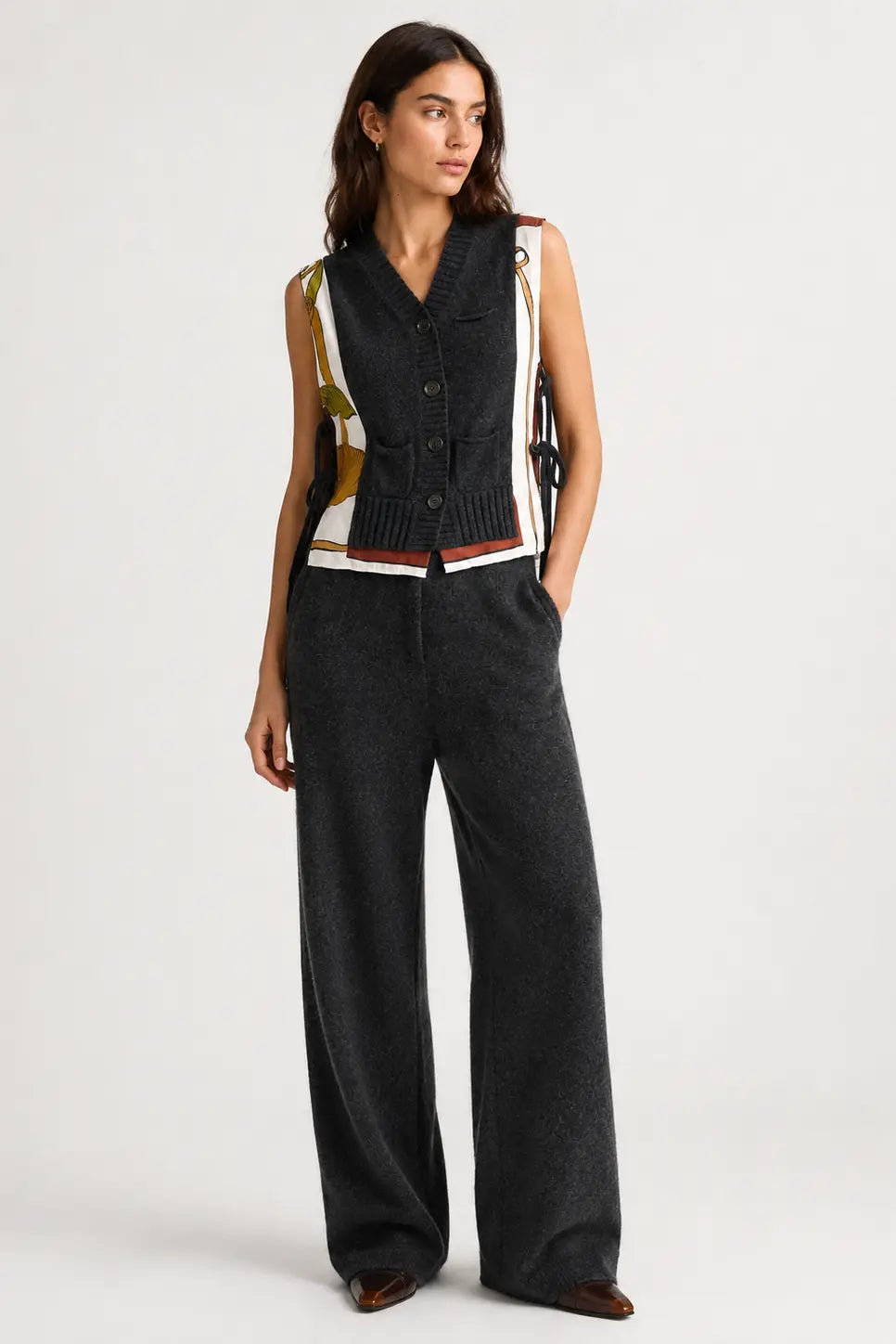Veste med trykte paneler og slips 马会